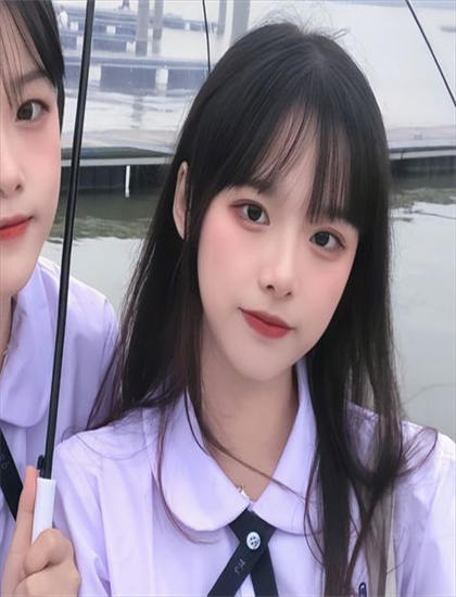 《我的海外生活》剧本创作揭秘：的历史地位与时代意义 探索艺术与技术的完美结合